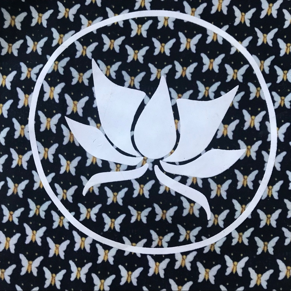 ❤️5/25 Lotus Flower Drawstring Backpack Butterfly - Picture 2 of 4